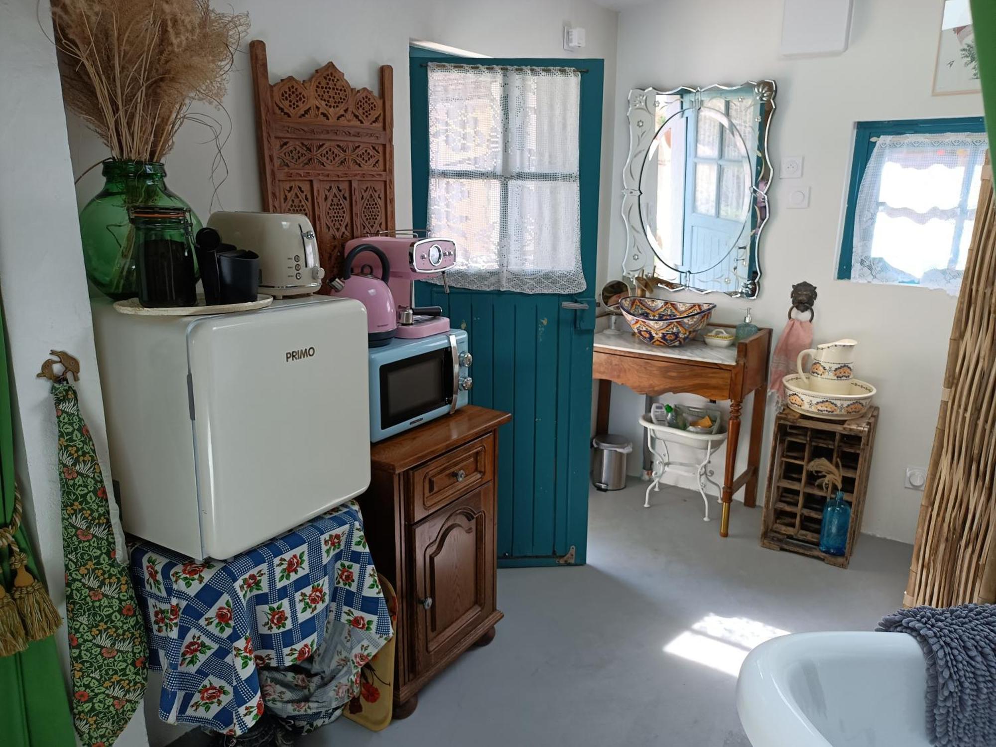 L'Atelier-Chambrette Dans Le Jardin Avec Salle De Bains, Sans Cuisine Trôo Quarto foto